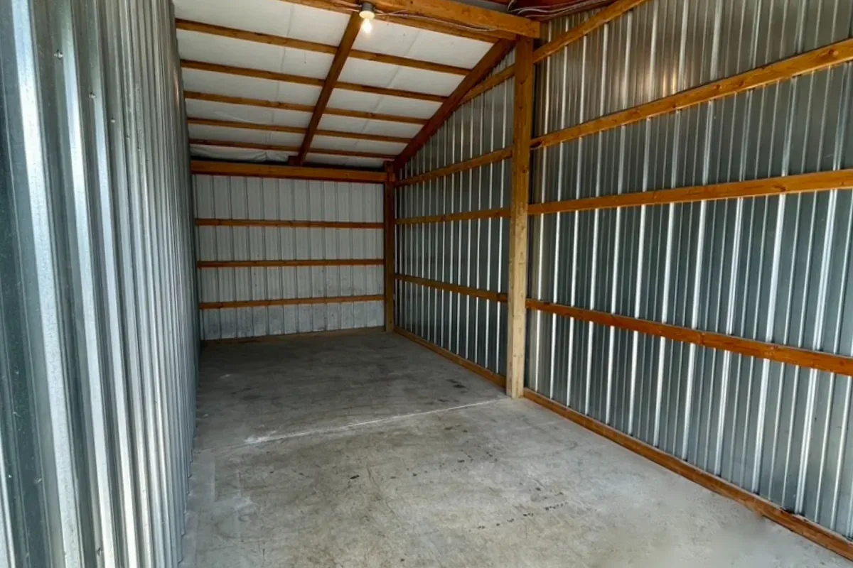 Storage unit interior